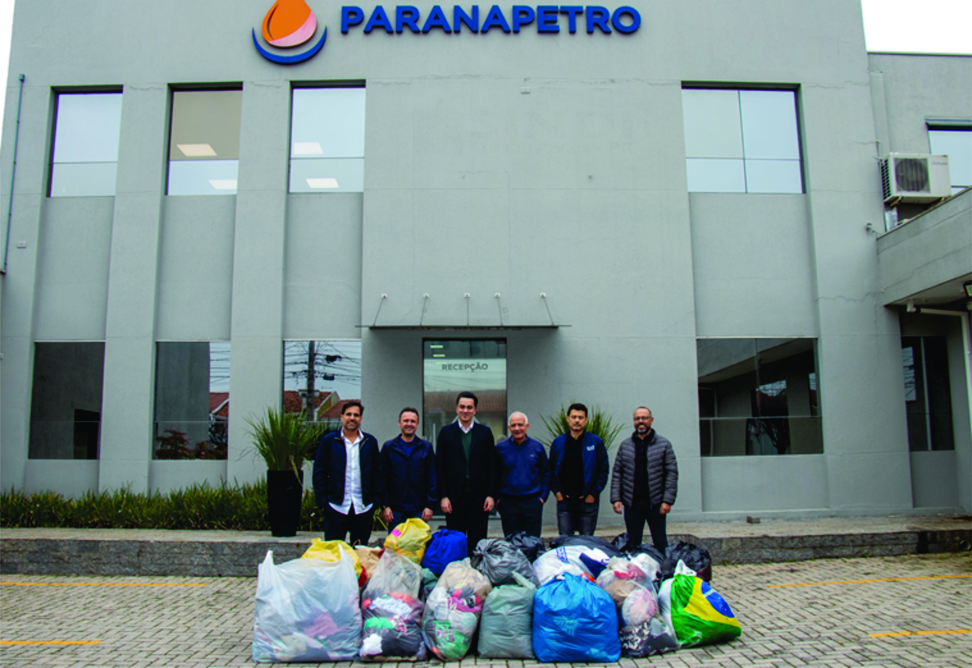Campanha do Agasalho chega a 207 mil peças e reforça pedido por roupas masculinas