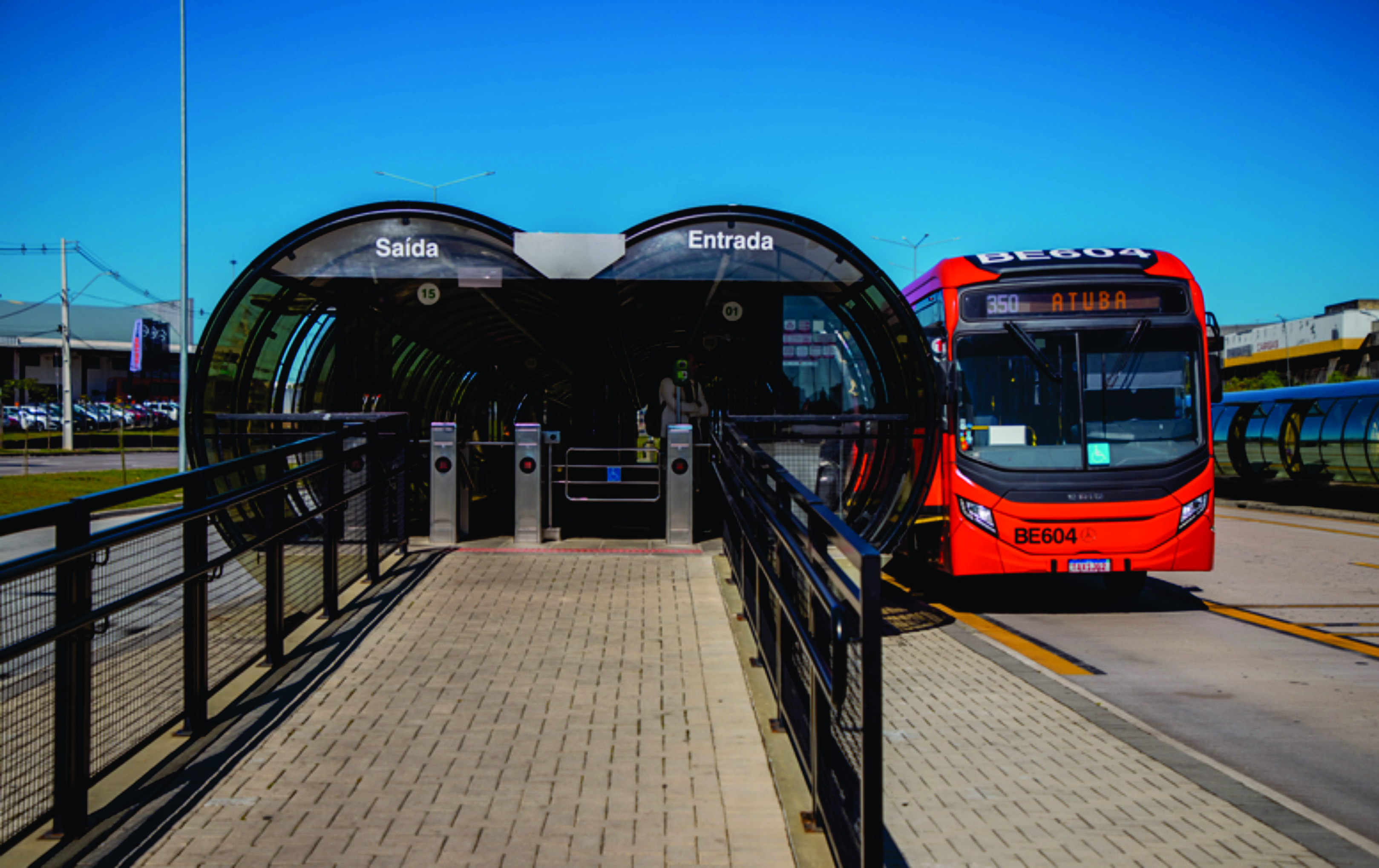 Linha de ônibus que liga o Pinheirinho ao Atuba será estendida até Colombo