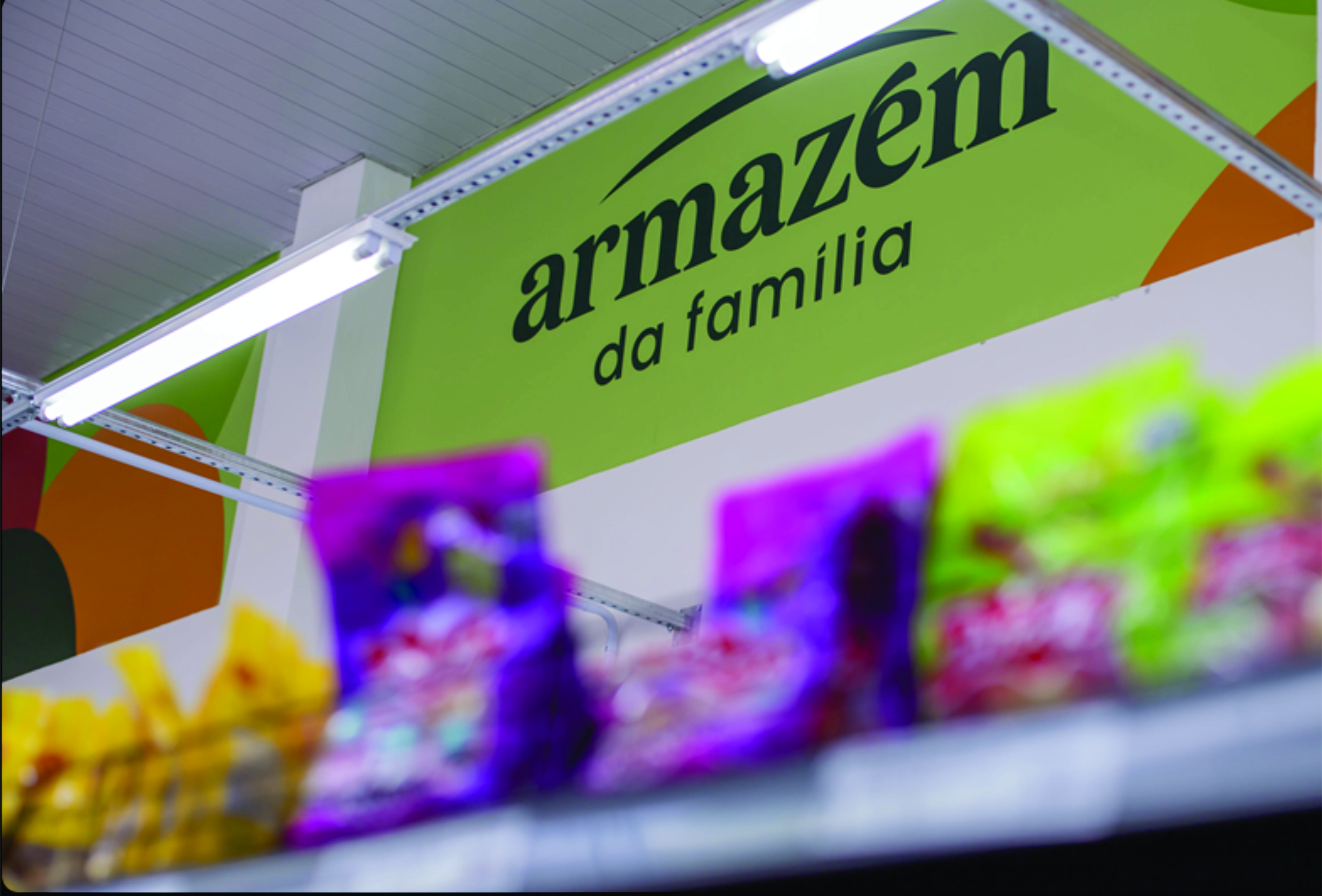Semana da Economia tem arroz, feijão, frango e lava-roupas em oferta nos Armazéns da Família