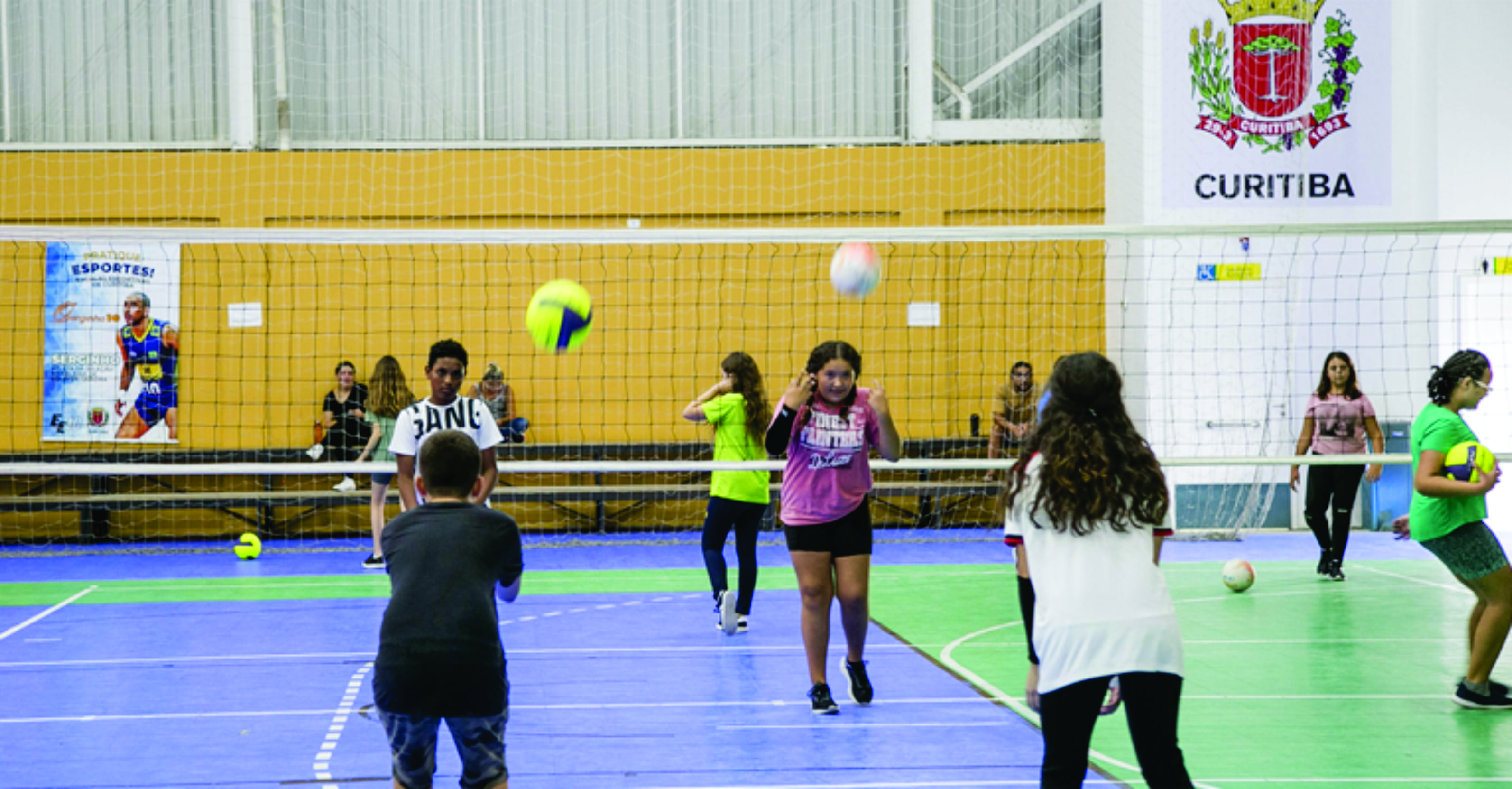 Agosto Jovem promove competição de vôlei e basquete para adolescentes em Curitiba