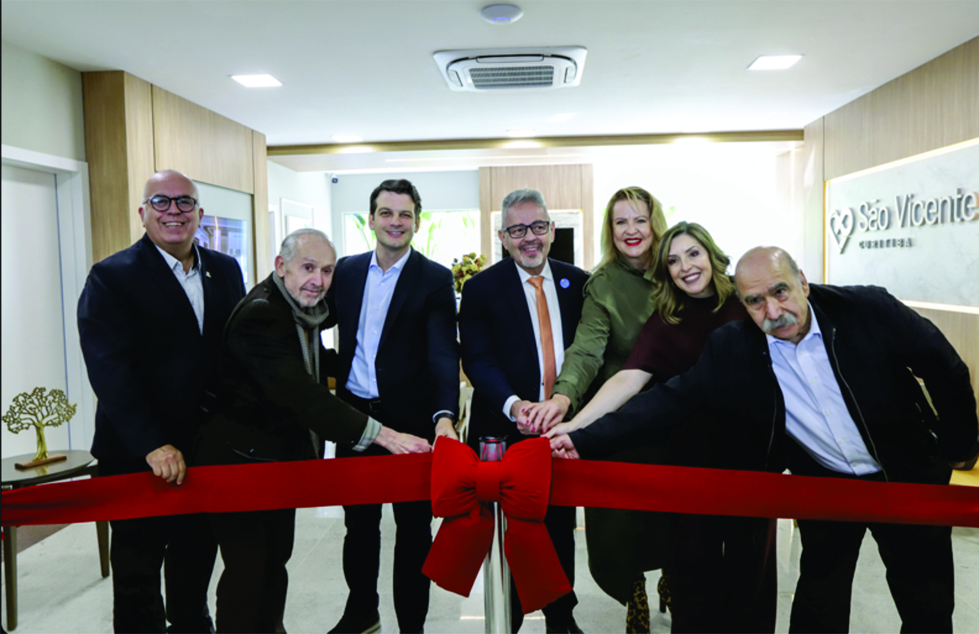 Eduardo Pimentel participa da inauguração do novo Centro de Oncologia do Hospital São Vicente Curitiba