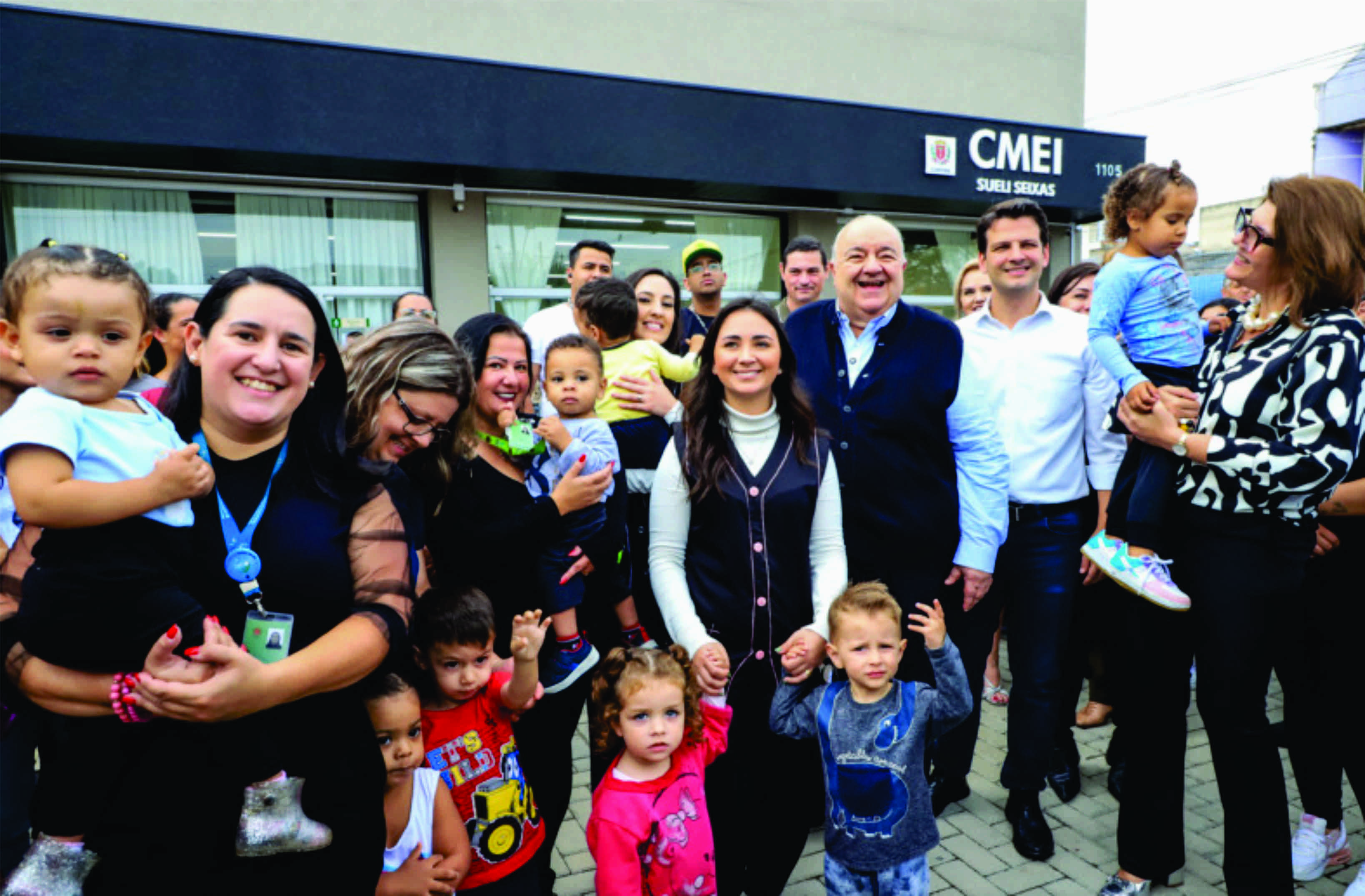 No Tatuquara, prefeito Rafael Greca entrega o 237º CMEI de Curitiba, que vai receber 194 crianças